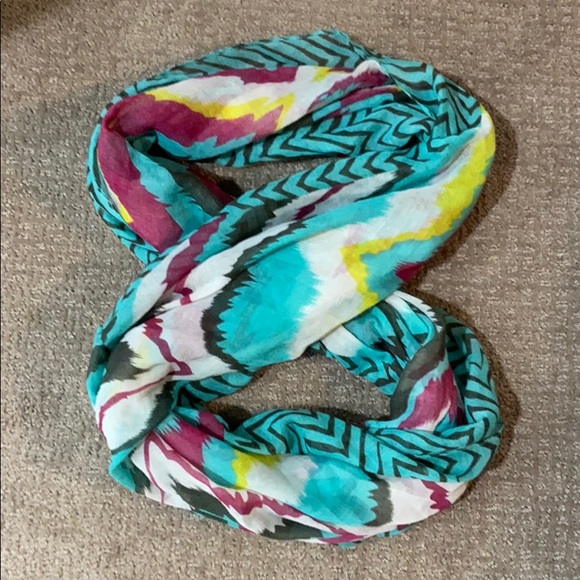 Multicolor Infinity Scarf - Picture 3 of 3